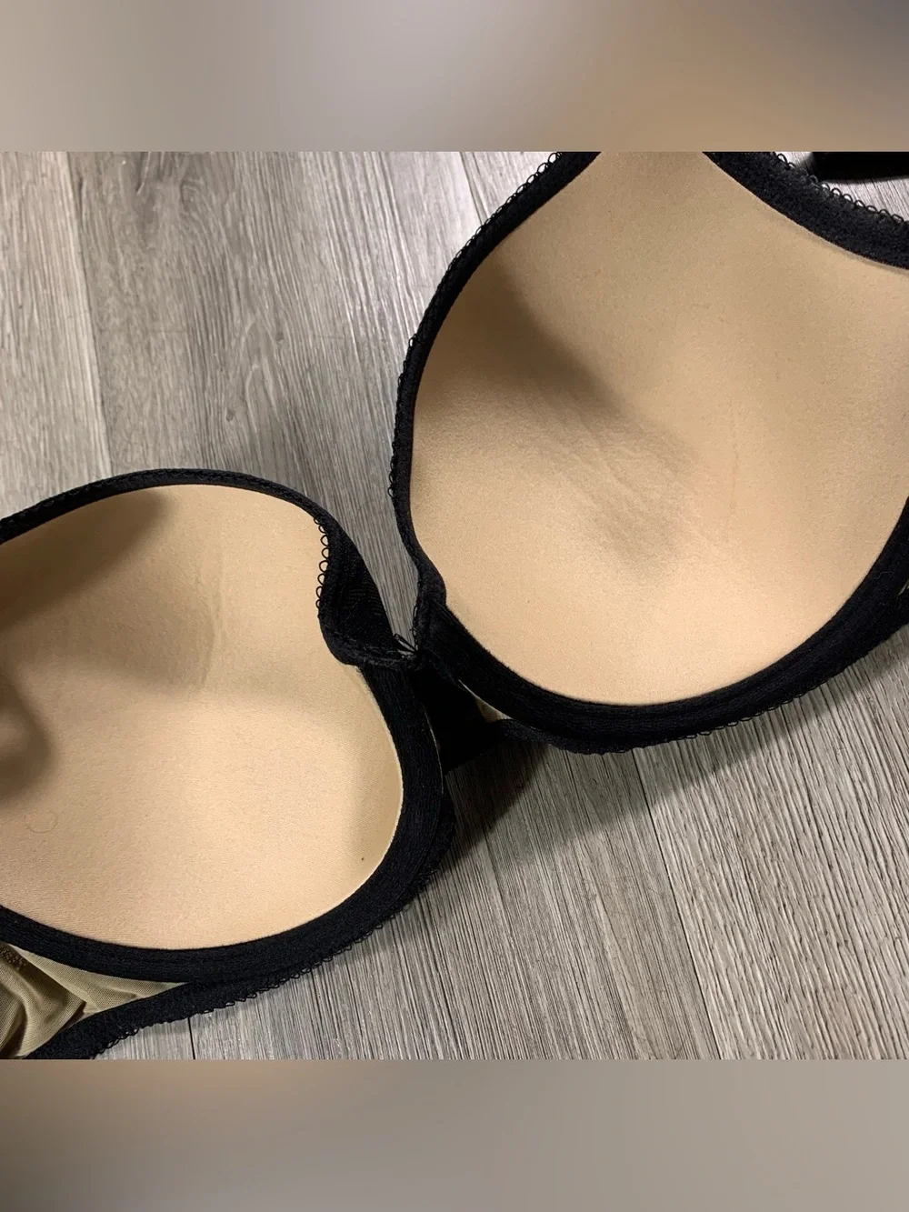 Wacoal Black Lace Finesse T-Shirt Underwire Bra size 34DD